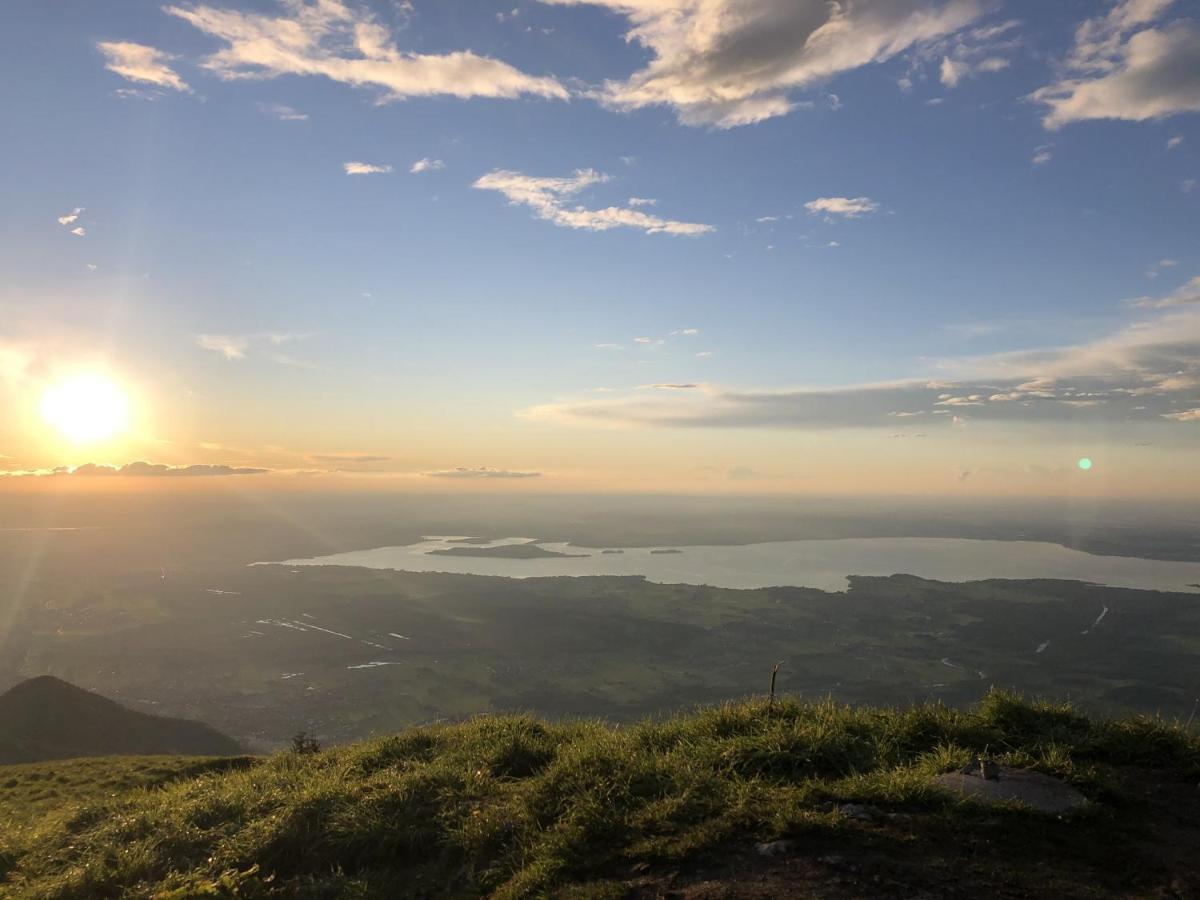 Ferien An Der Traun Lägenhet Traunwalchen Exteriör bild
